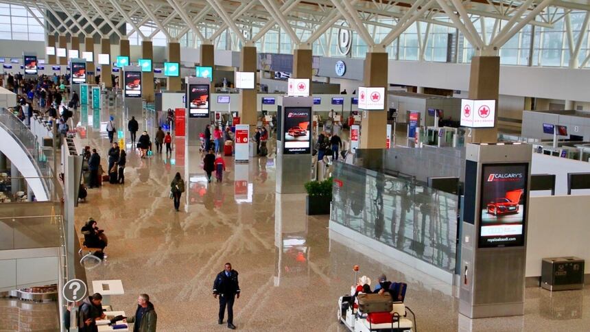 Canadian Travellers and Airlines Could Face Higher Costs if U.S. Pre-Clearance Ends, Expert Warns