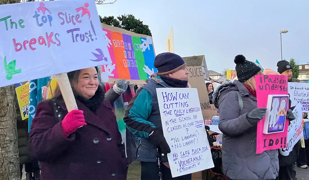 UK Teacher Strike Extended by Nine Days