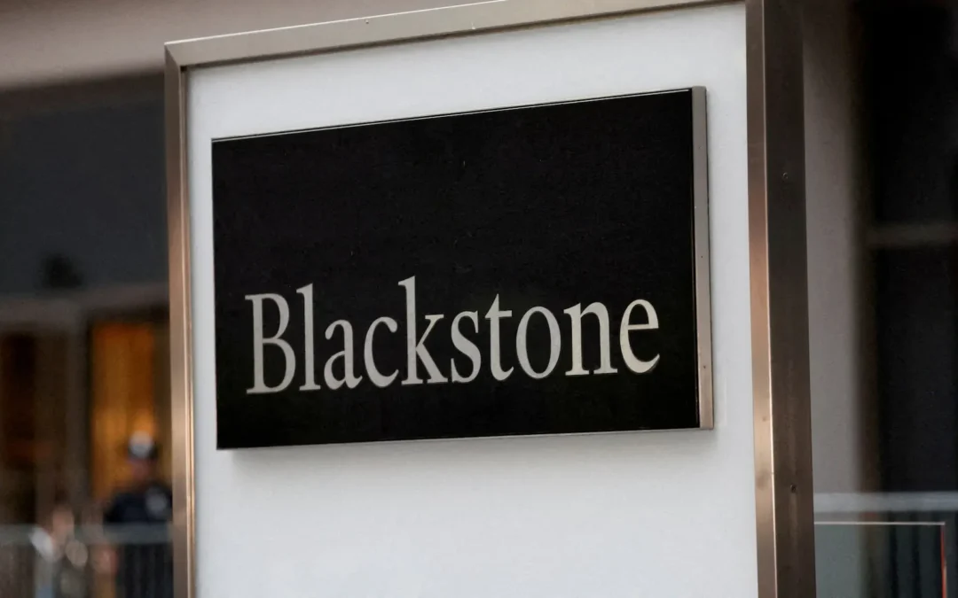 Blackstone Credit Fund Records First Monthly Loss Since 2022