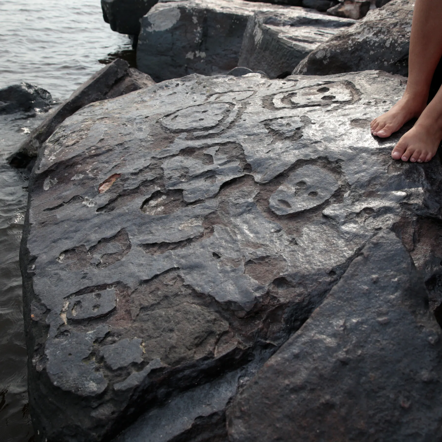 2023-10-23T232217Z_123921666_RC2GY3AQ1RGS_RTRMADP_3_BRAZIL-DROUGHT-ARCHAEOLOGY-1698226192