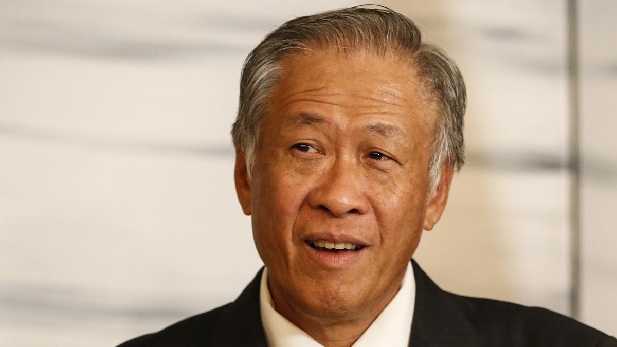 Singapore_Asia_Security_Summit_81900.jpg-262d5
