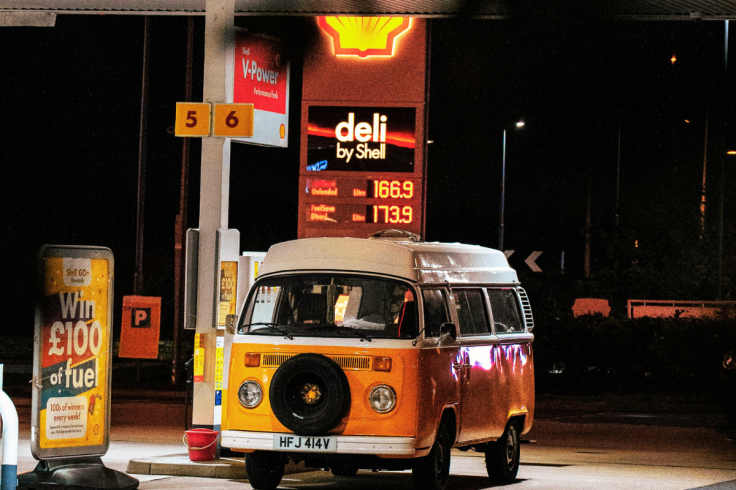 uk-inflation-drops-26-petrol-prices-fall