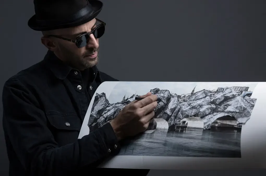 Artist JR to Rewrap Paris’ Pont Neuf 40 Years After Iconic Installation