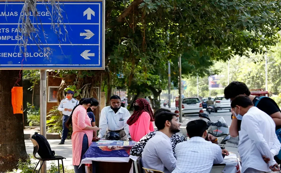Delhi University Conducts Record 7 Lakh+ Student Exam