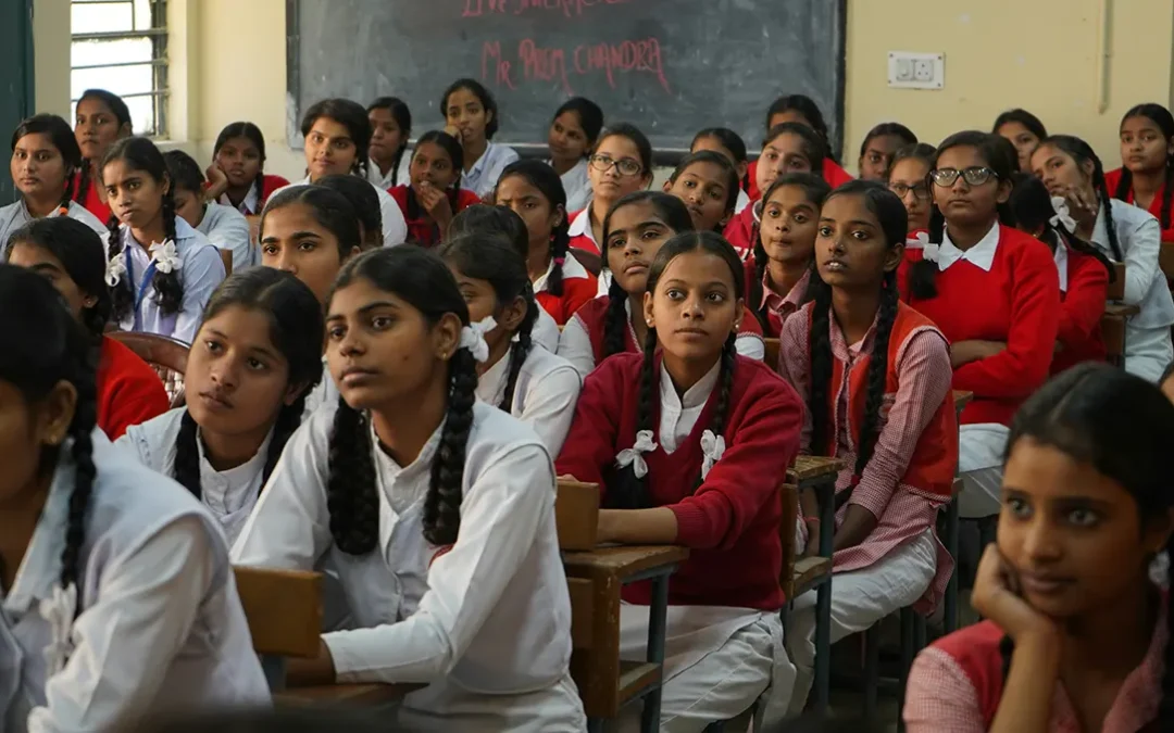 Teachers Flag 122,000 Vacancies as Budget Skips Recruitment