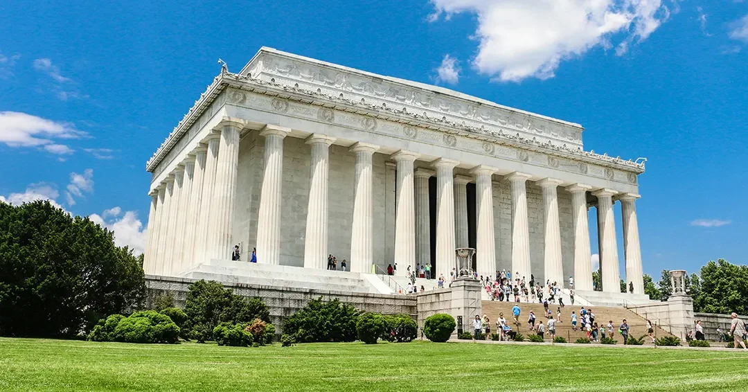 Trump-Appointed Art Panel Approves White House Ballroom