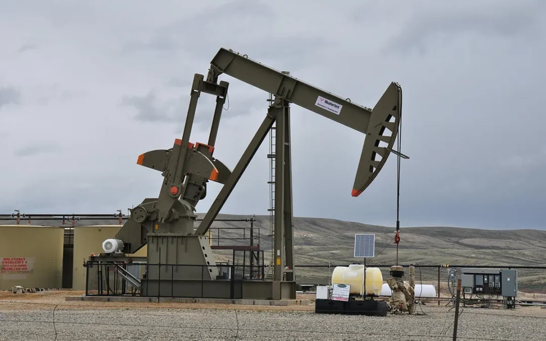 OPEC+ Moves Toward Resuming Oil Output Increases