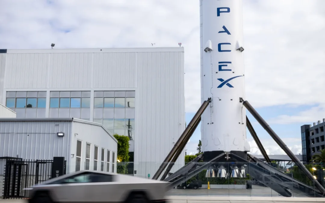 SpaceX Successfully Launches Starship V3 on Second Attempt After Technical Delay